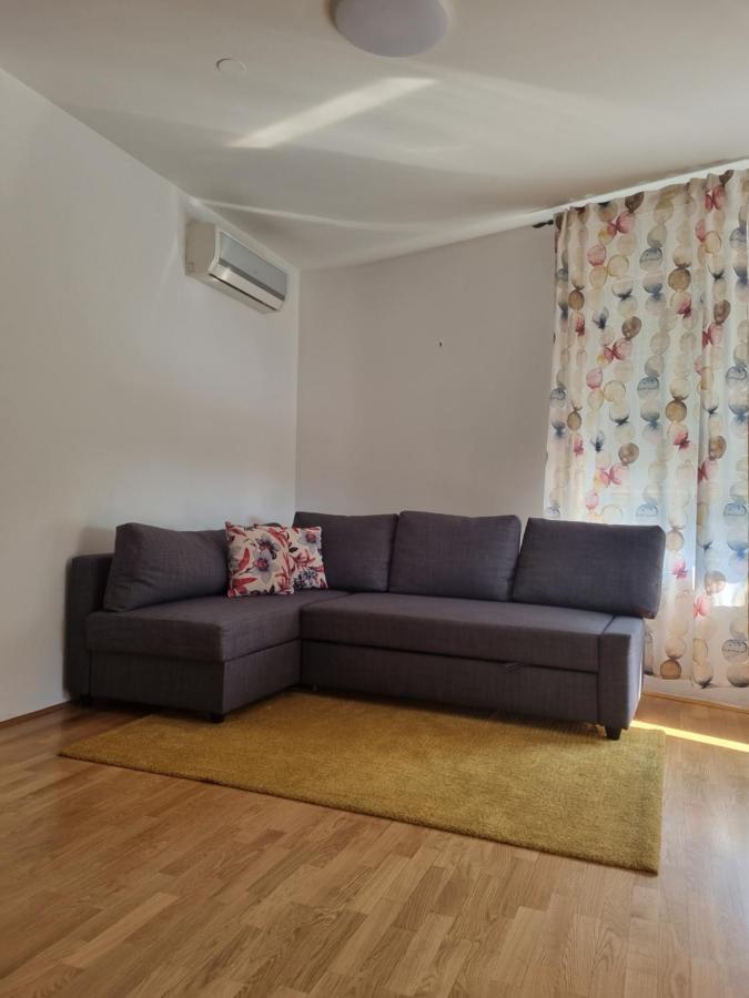 Apartman Fran ซาเกร็บ ภายนอก รูปภาพ